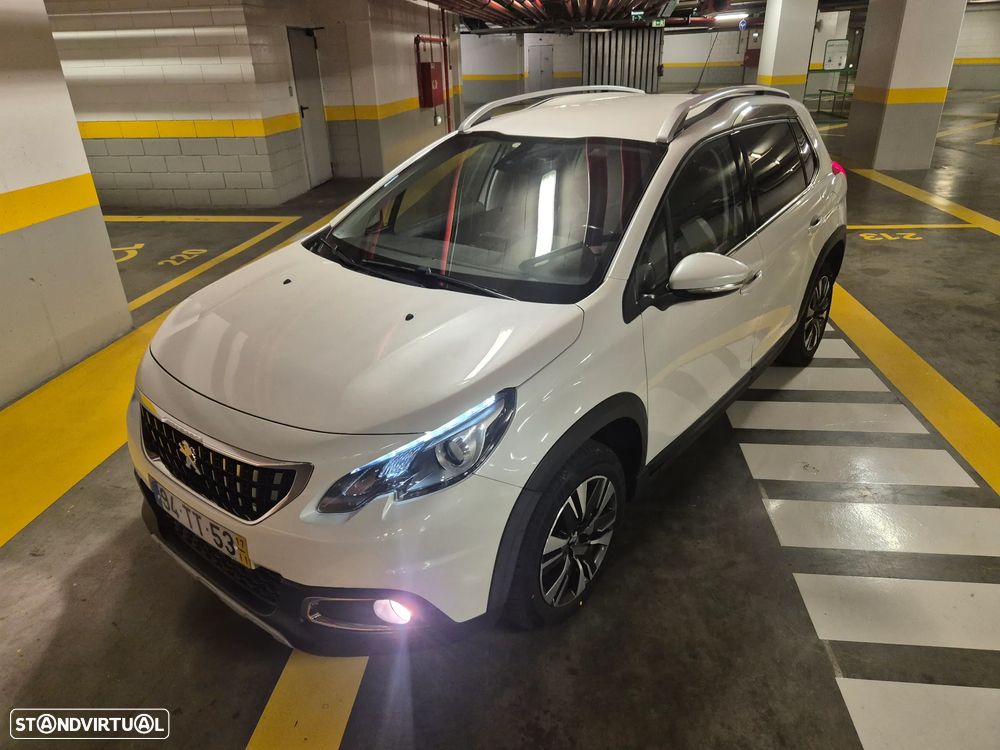 Peugeot 2008 1.6 BlueHDi Allure - 3
