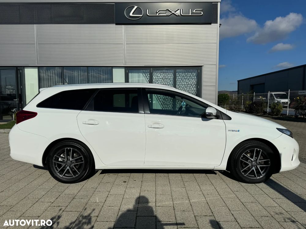 Toyota Auris 1.8 L VVT-i TS Hybrid Luna - 8