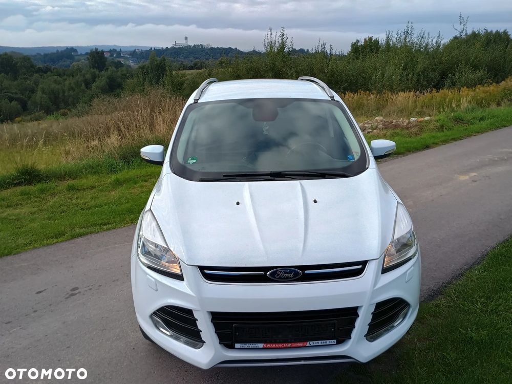 Ford Kuga - 12