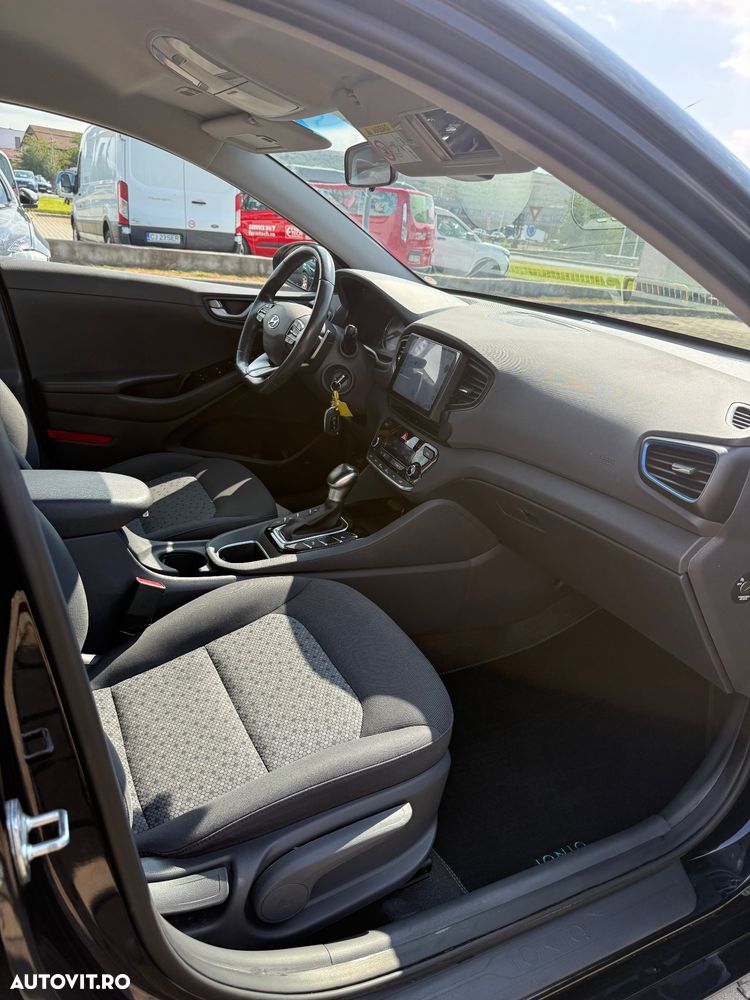 Hyundai IONIQ 141CP Exclusive - 16
