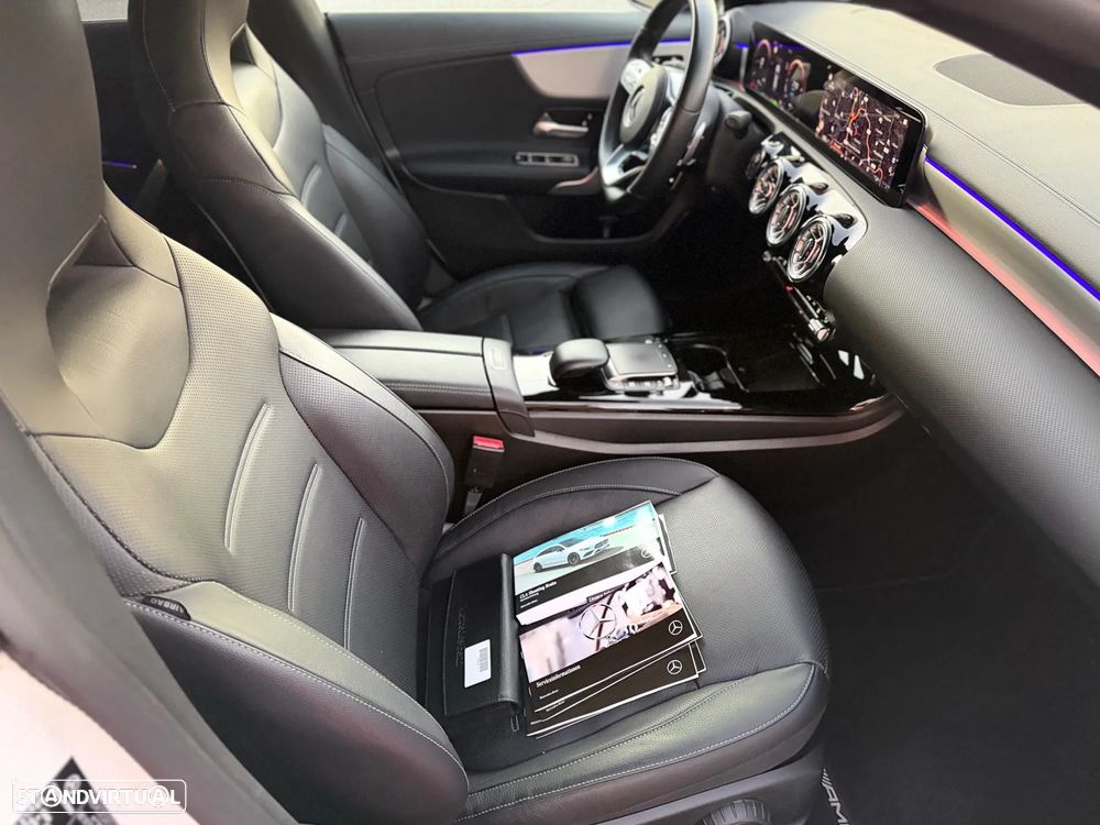 Mercedes-Benz CLA 250 e Shooting Brake AMG Line - 10