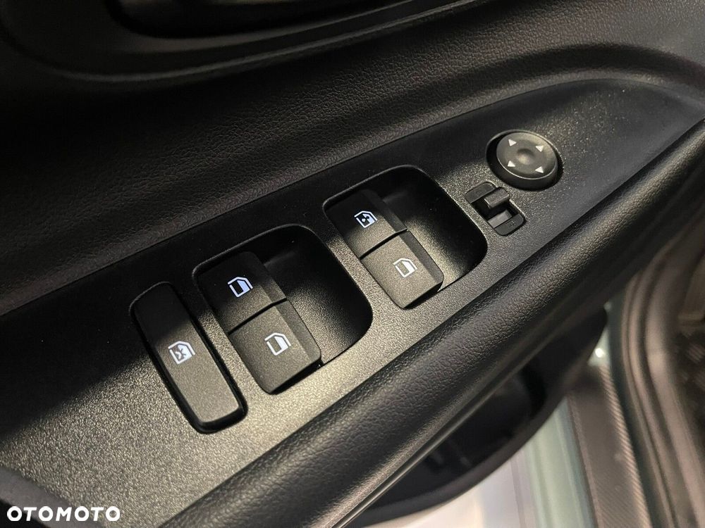 Hyundai i20 1.2 Cool - 23