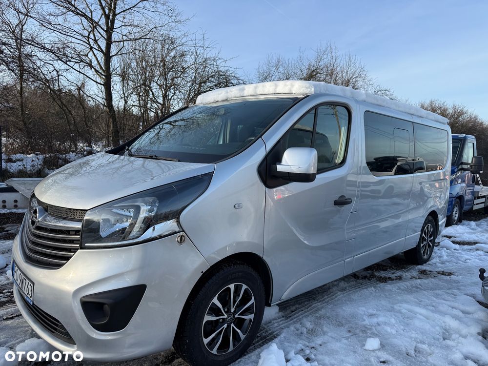 Opel Vivaro - 32