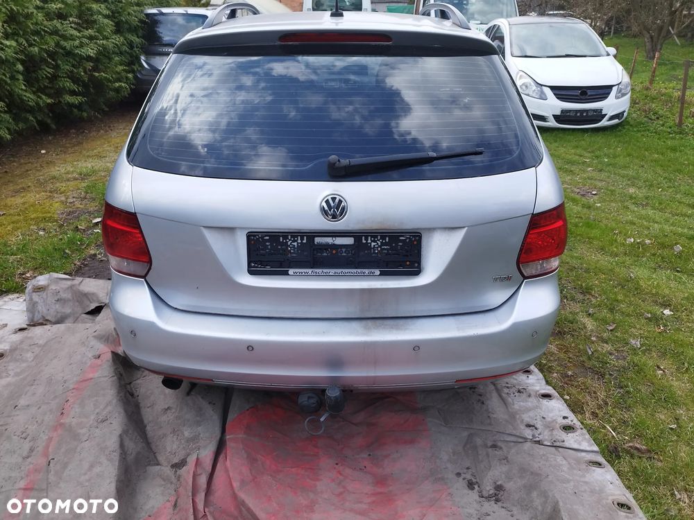 Volkswagen Golf 1.6 TDI DPF BlueMotion Technology Style - 5