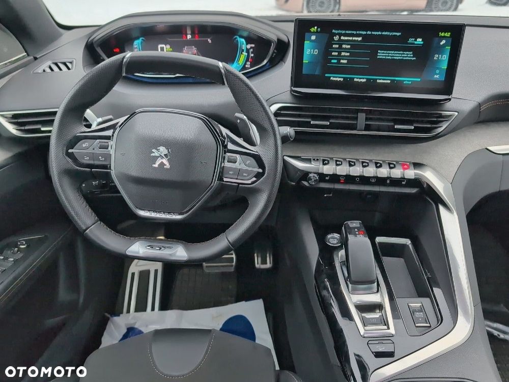 Peugeot 3008 - 13