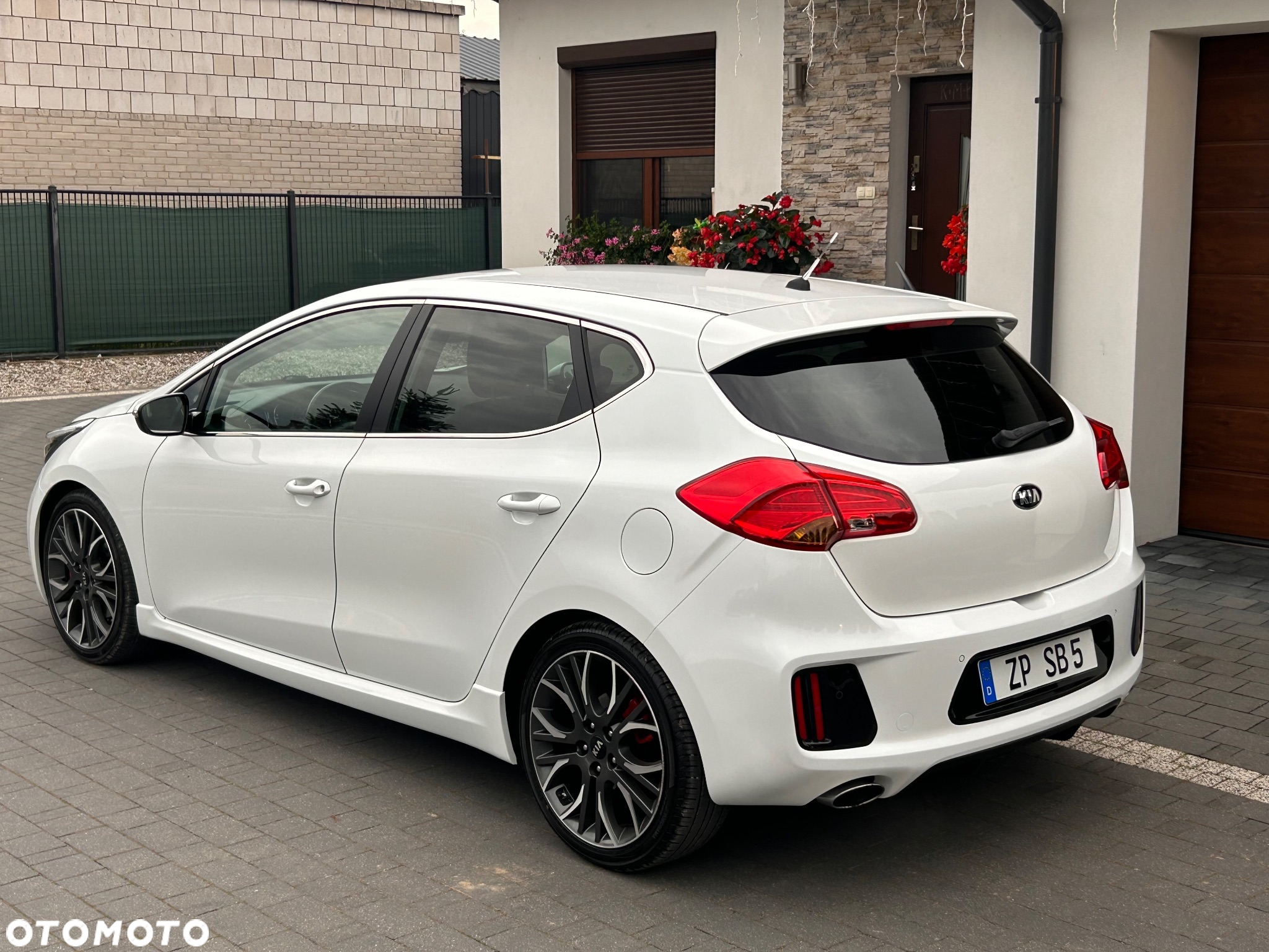 Kia Ceed 1.6 T-GDI GT-Track - 24