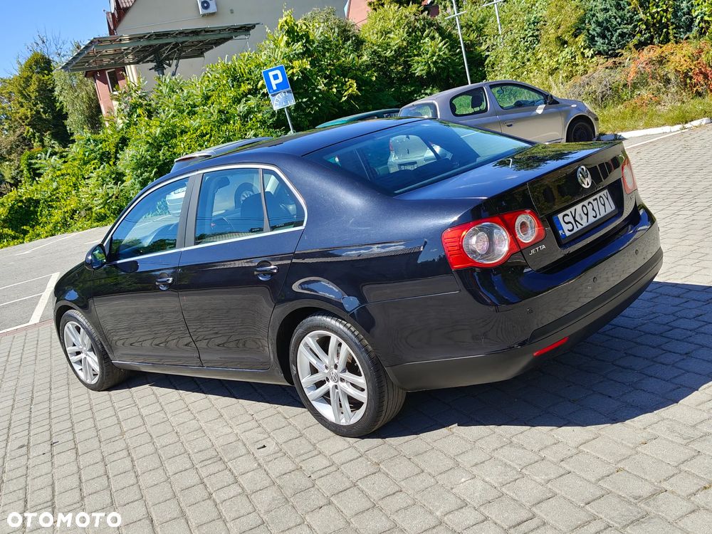 Volkswagen Jetta 2.0 TDI BlueMotion Technologie - 12