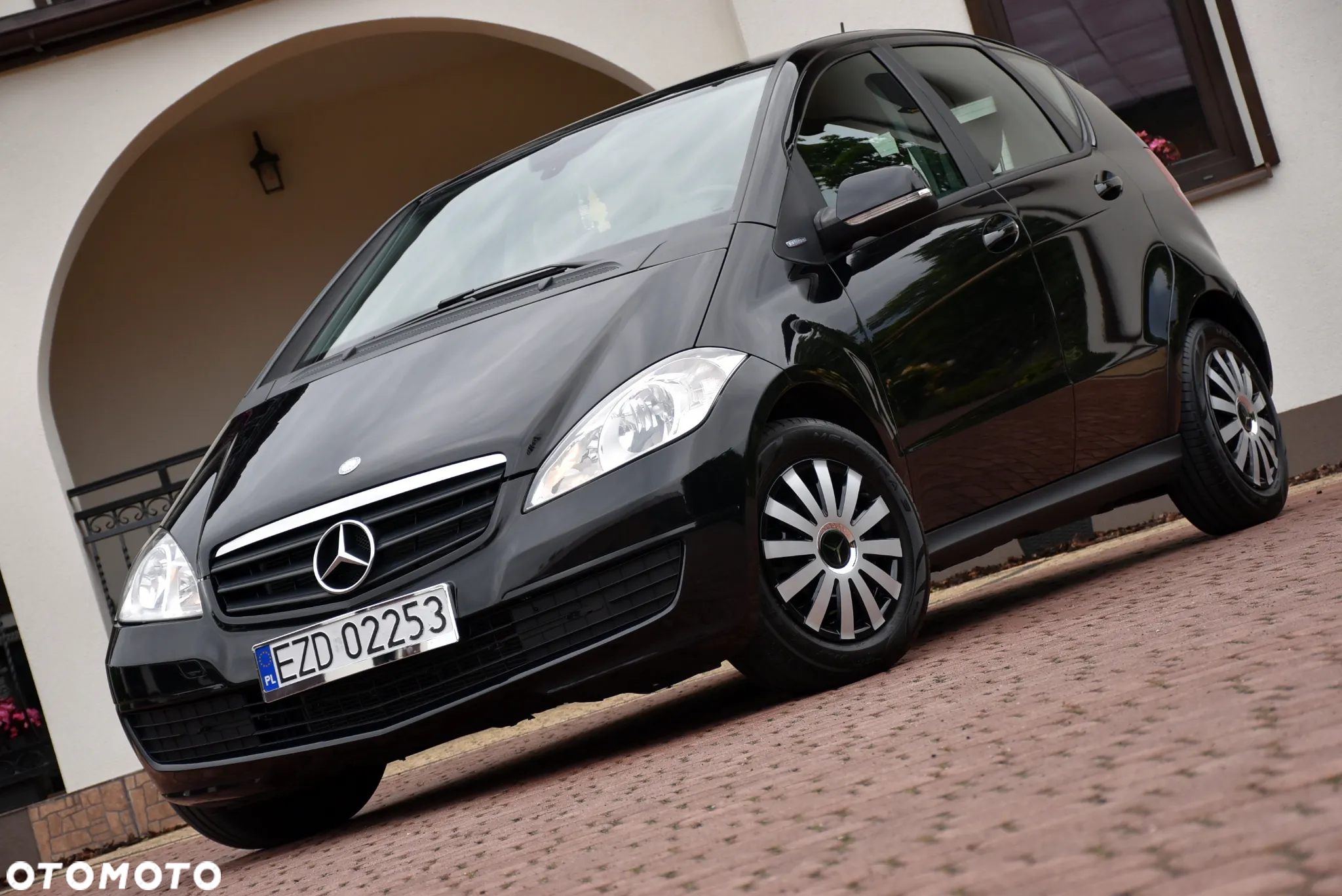 Mercedes-Benz Klasa A 160 BlueEfficiency - 9