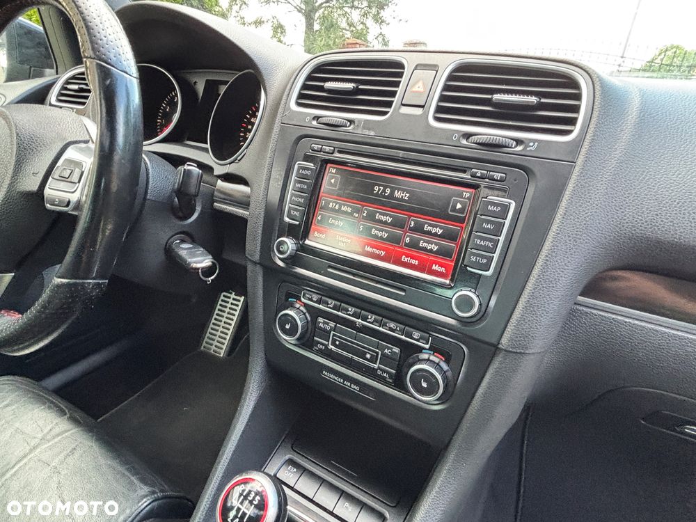 Volkswagen Golf VI 2.0 TSI GTI - 21