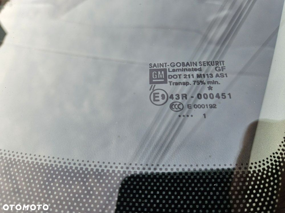 Opel Corsa 1.4 16V Active - 33