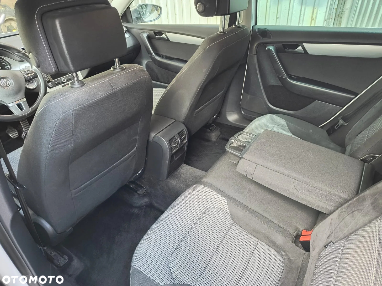 Volkswagen Passat 2.0 TDI 4Mot Comfortline - 9