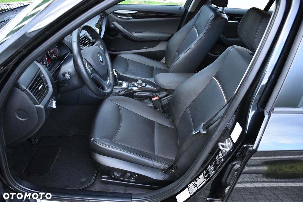 BMW X1 xDrive20d xLine - 24