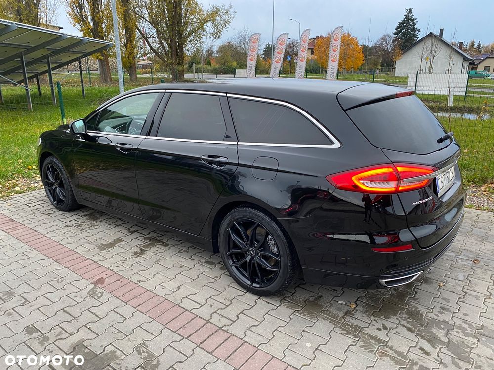 Ford Mondeo 2.0 TDCi Titanium PowerShift - 9