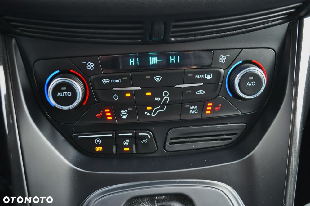 Ford Kuga 2.0 TDCi 4x4 Titanium - 23