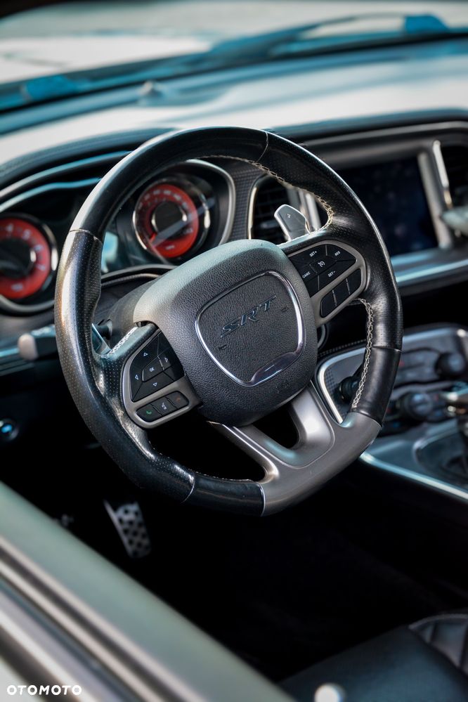 Dodge Challenger Automatik SRT Hellcat - 6