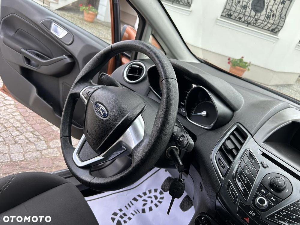 Ford Fiesta - 37