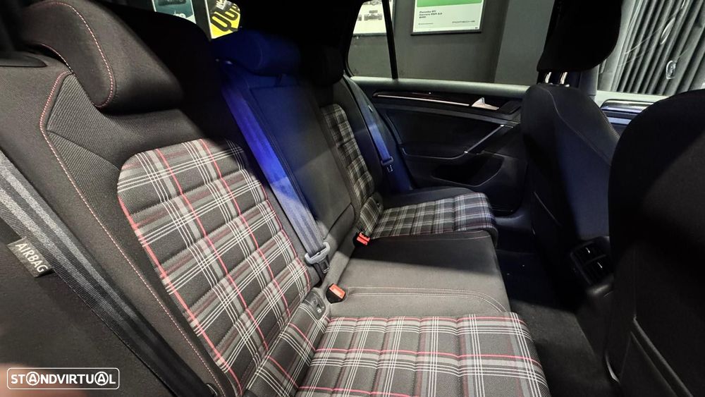 VW Golf 2.0 TSi GTi DSG Performance - 7