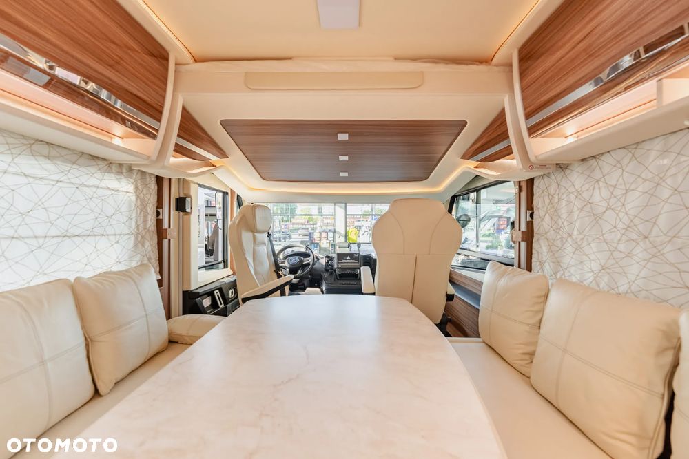 Eura Mobil 890 QB - 18