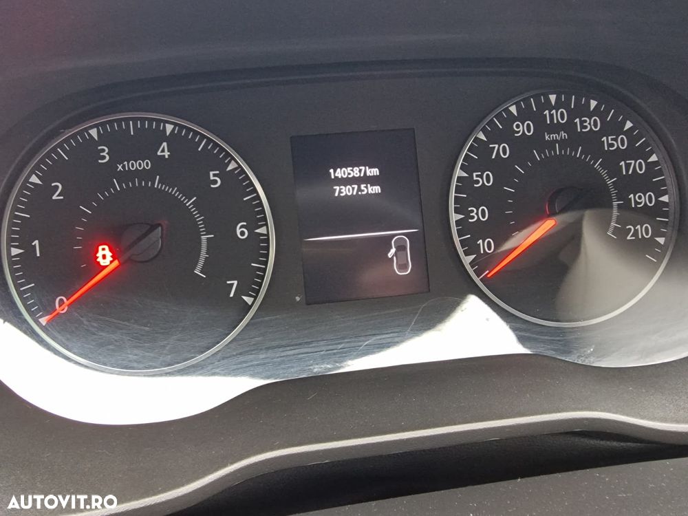 Dacia Duster 1.5 dCi 4x4 Prestige - 9