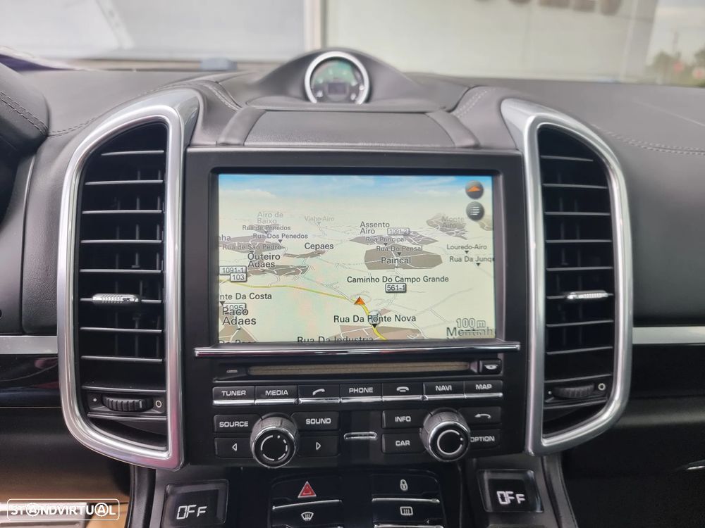 Porsche Cayenne Tiptronic S - 23