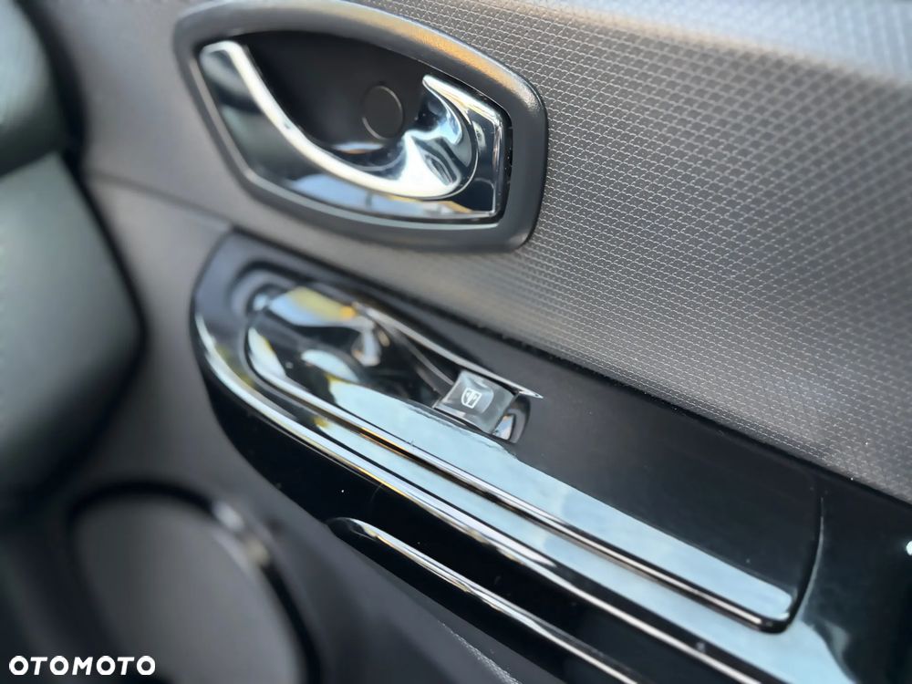 Renault Clio 1.5 dCi Energy Intens - 29