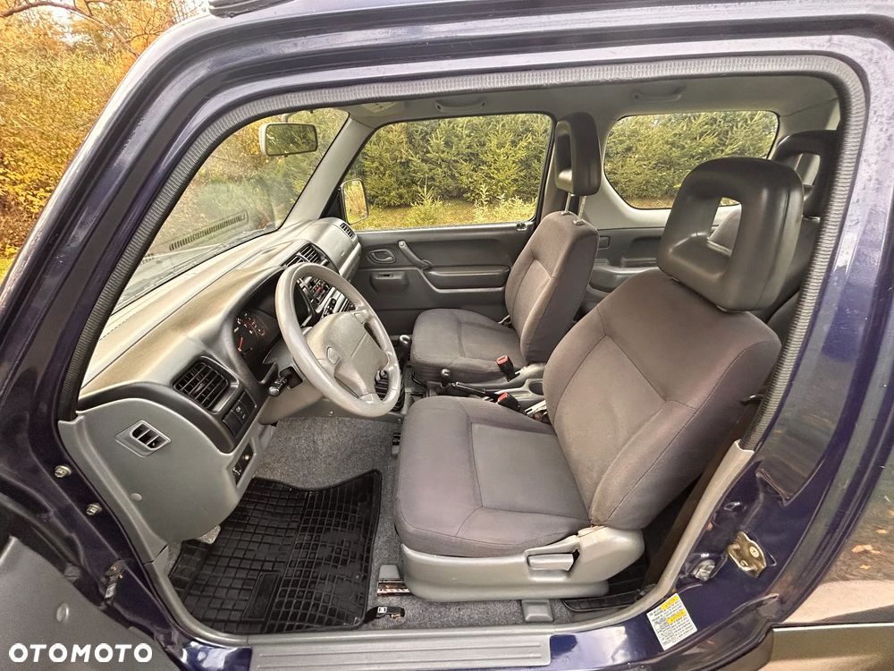 Suzuki Jimny - 30