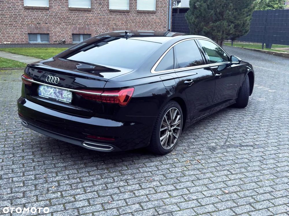 Audi A6 - 1