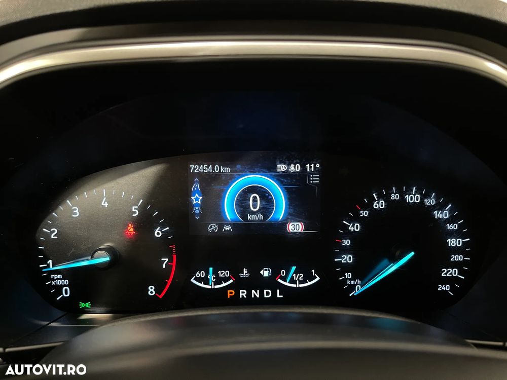 Ford Focus 1.0 EcoBoost Trend Edition - 27