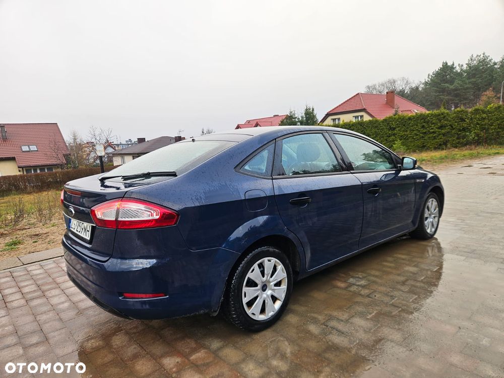 Ford Mondeo - 4