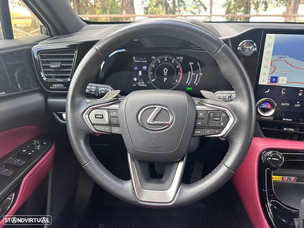 Lexus NX 450h+ Executive - 22