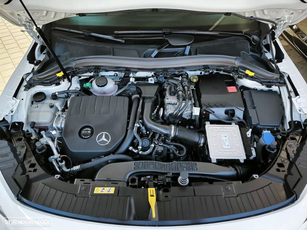 Mercedes-Benz GLA 250 e AMG Line - 54