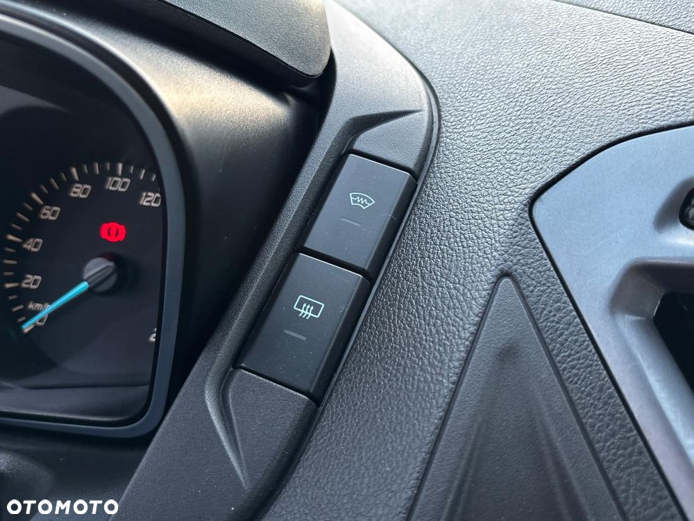 Ford Tourneo Custom 2.0 EcoBlue L2 Titanium - 26