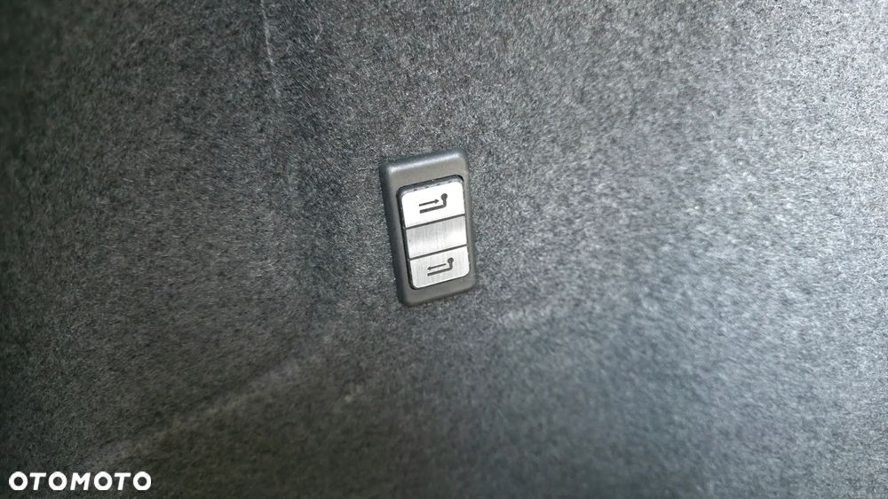 Volkswagen Passat - 16