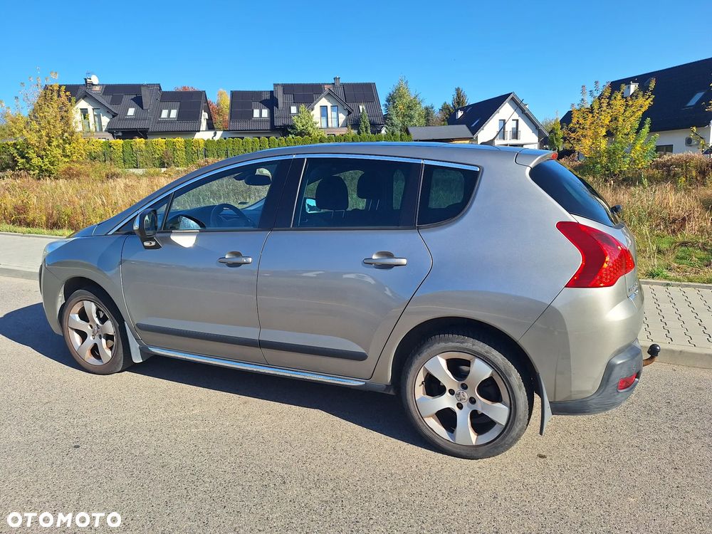 Peugeot 3008 2010 photo 5