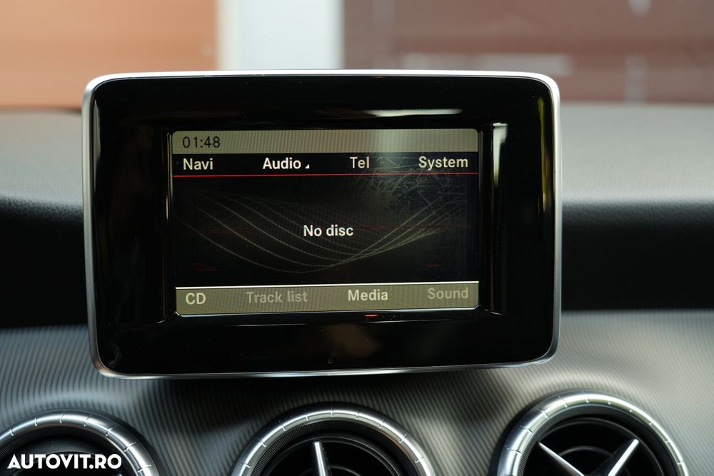Mercedes-Benz CLA 220 d 7G-DCT Peak Edition - 16