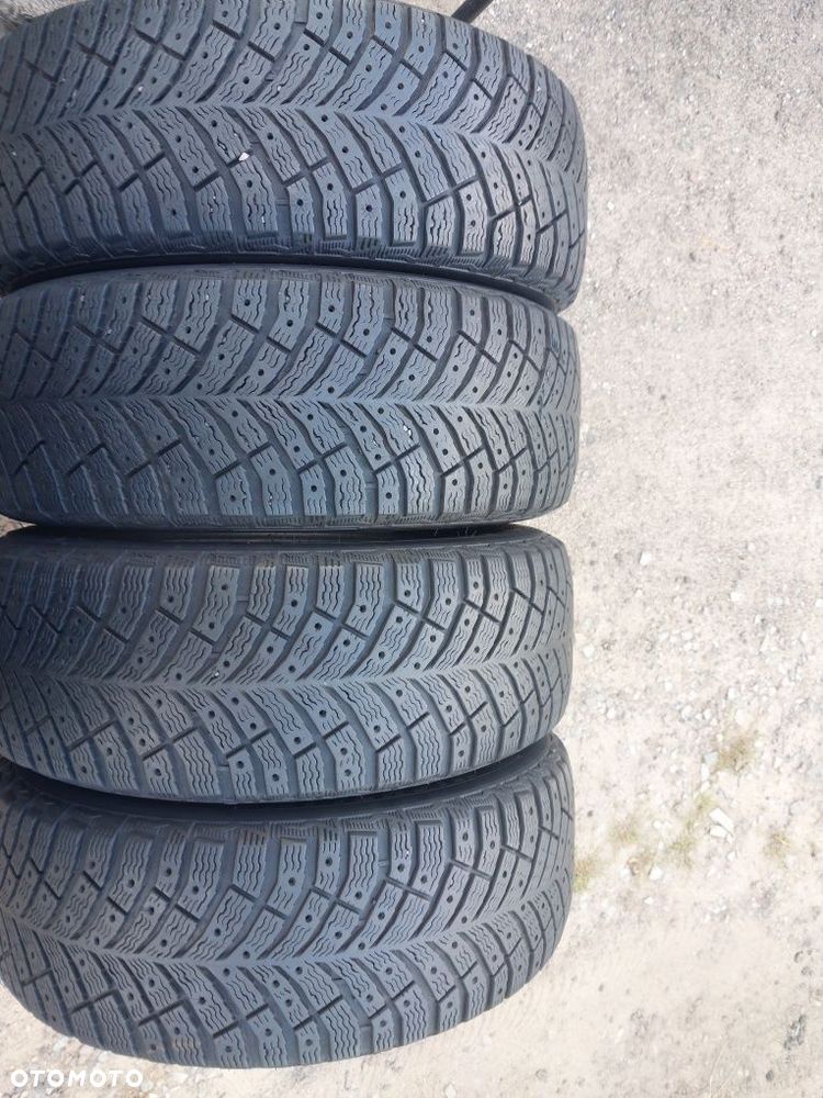 Opony zimowe 205.55.16 Michelin Komplet - 1