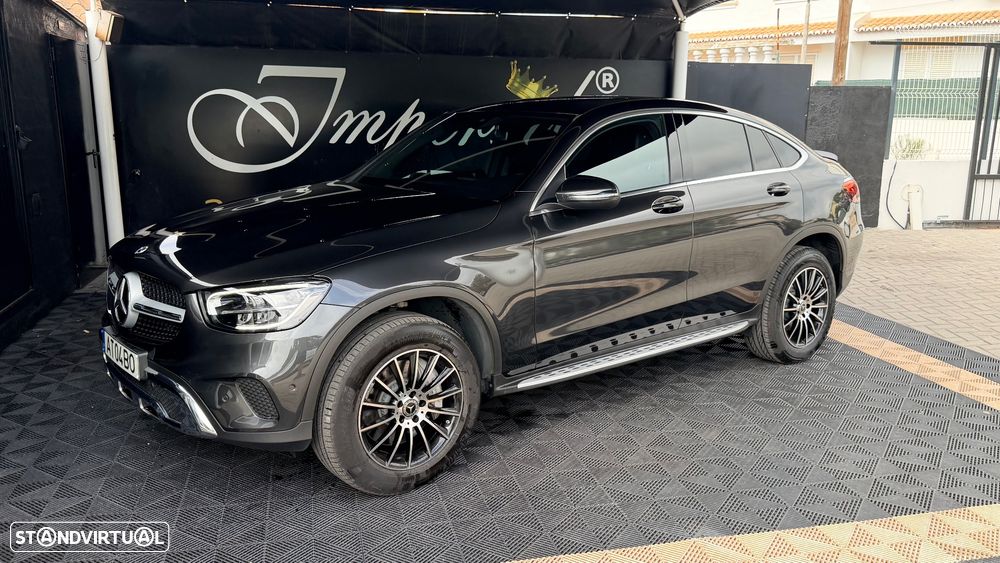Mercedes-Benz GLC 300 e Coupe 4Matic - 2