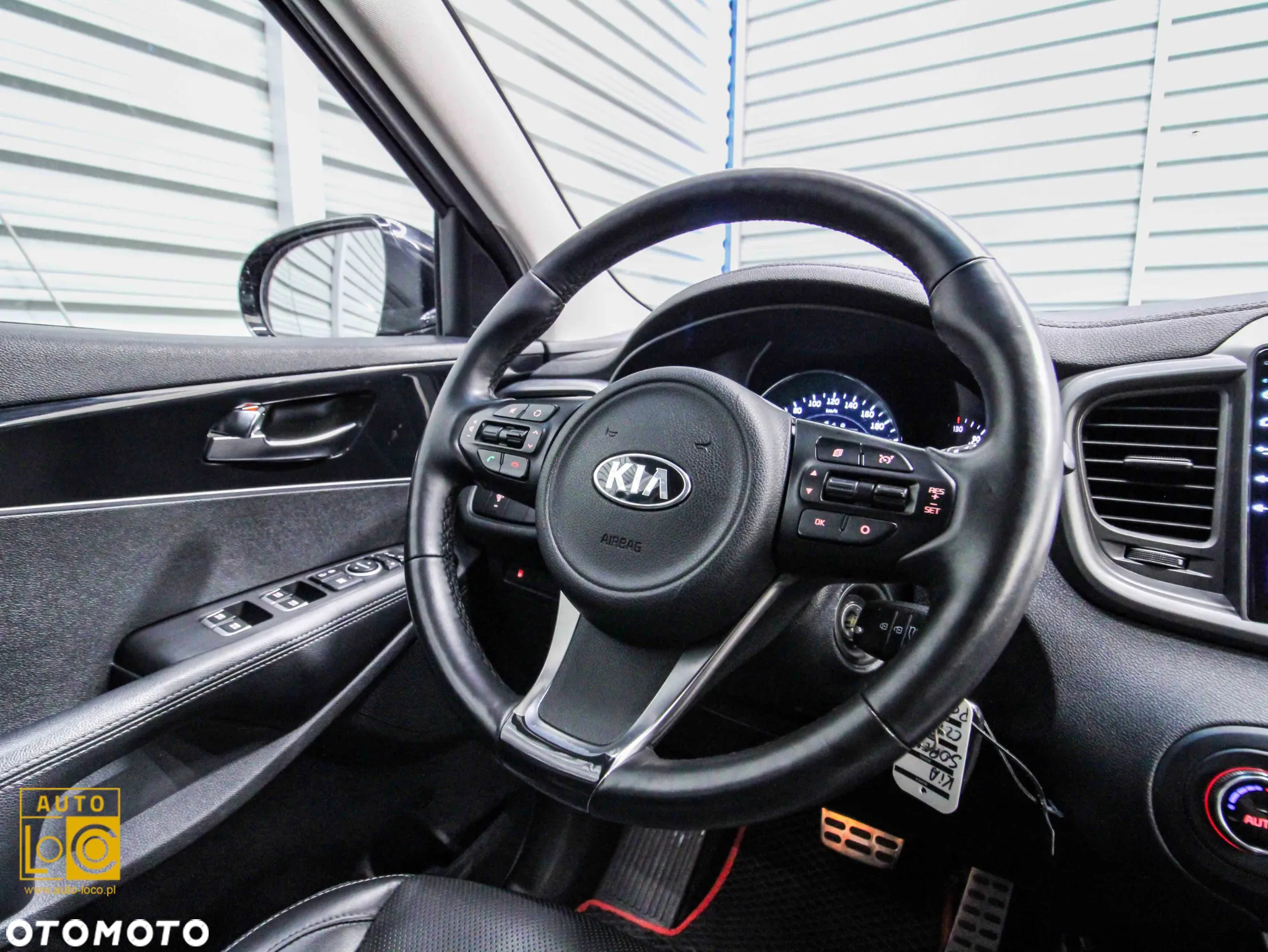 Kia Sorento 2.0 CRDI XL - 27