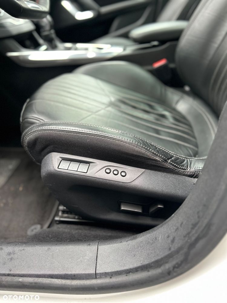 Peugeot 308 - 9