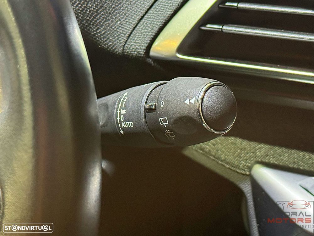 Peugeot 3008 1.5 BlueHDi Allure Pack EAT8 - 25