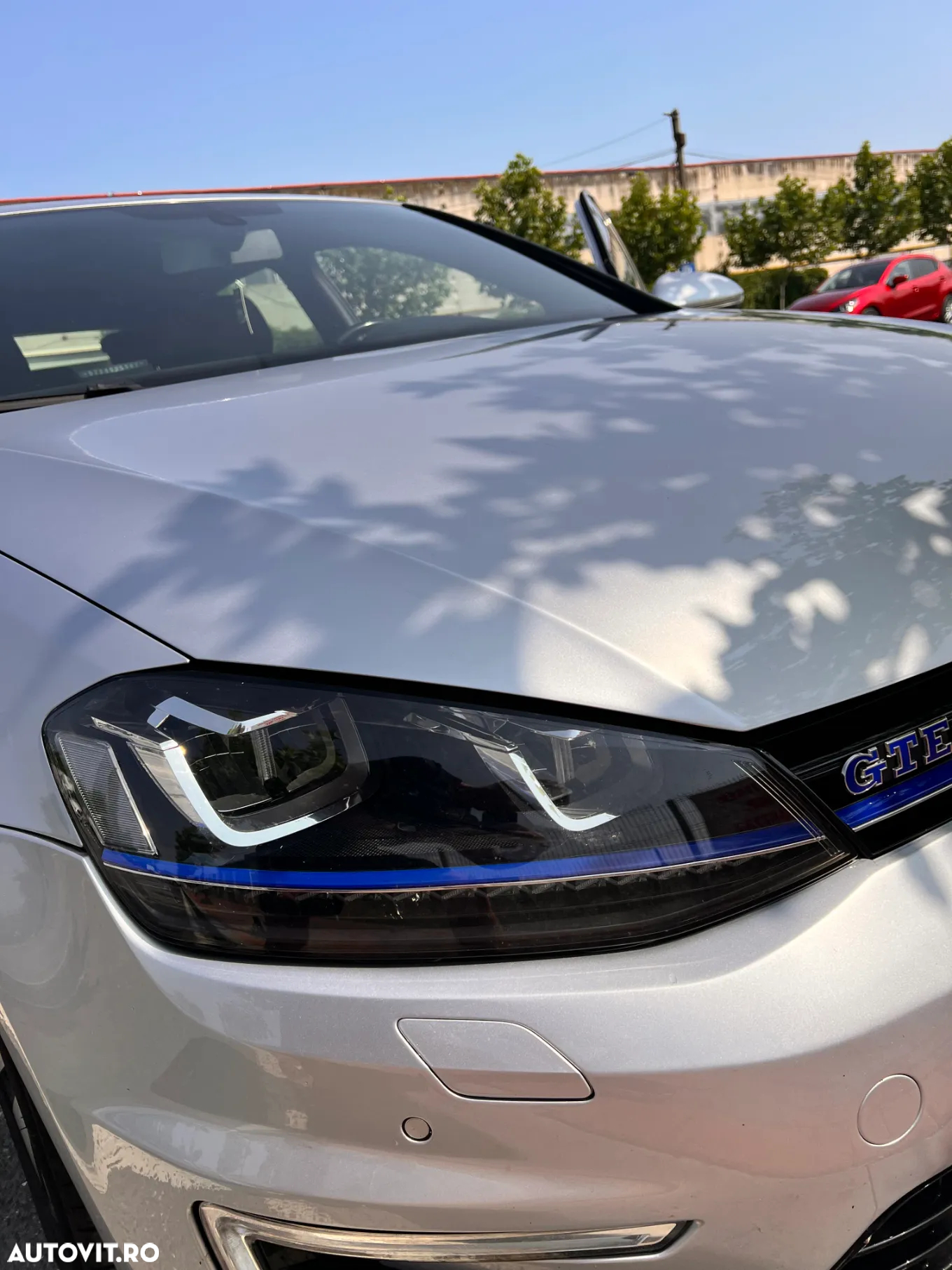 Volkswagen Golf - 3