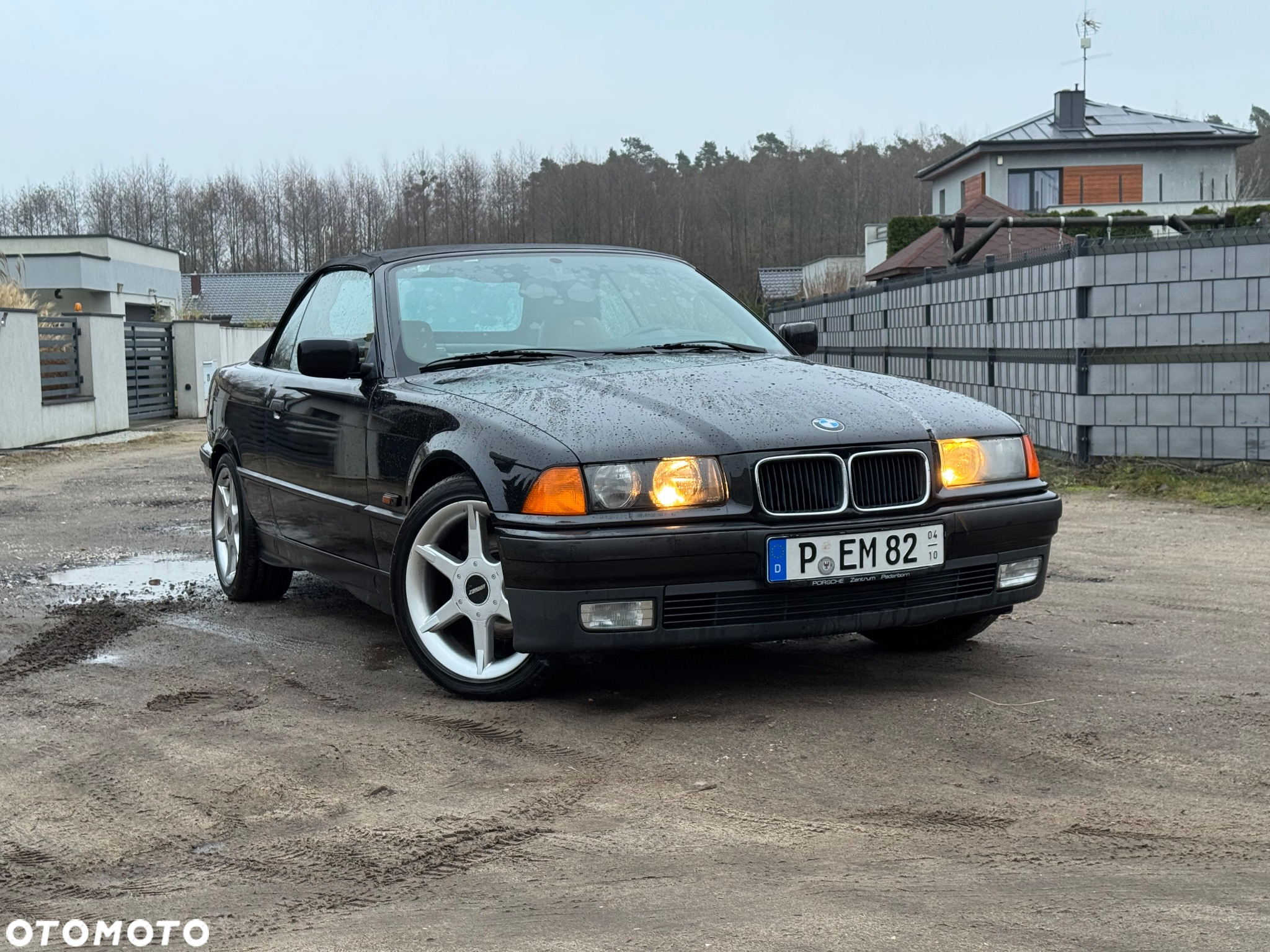 BMW Seria 3 318i Cabriolet - 14