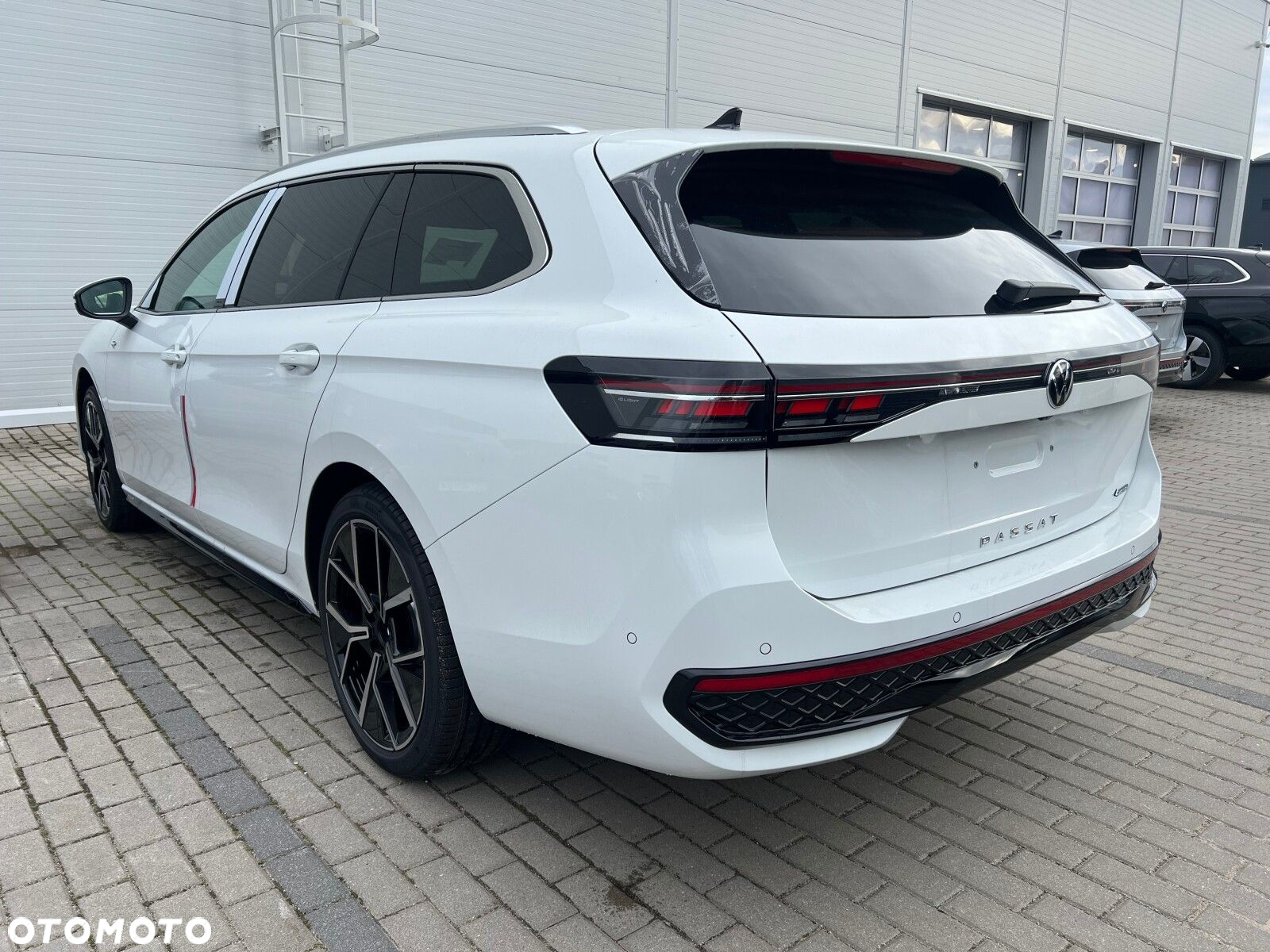 Volkswagen Passat - 7