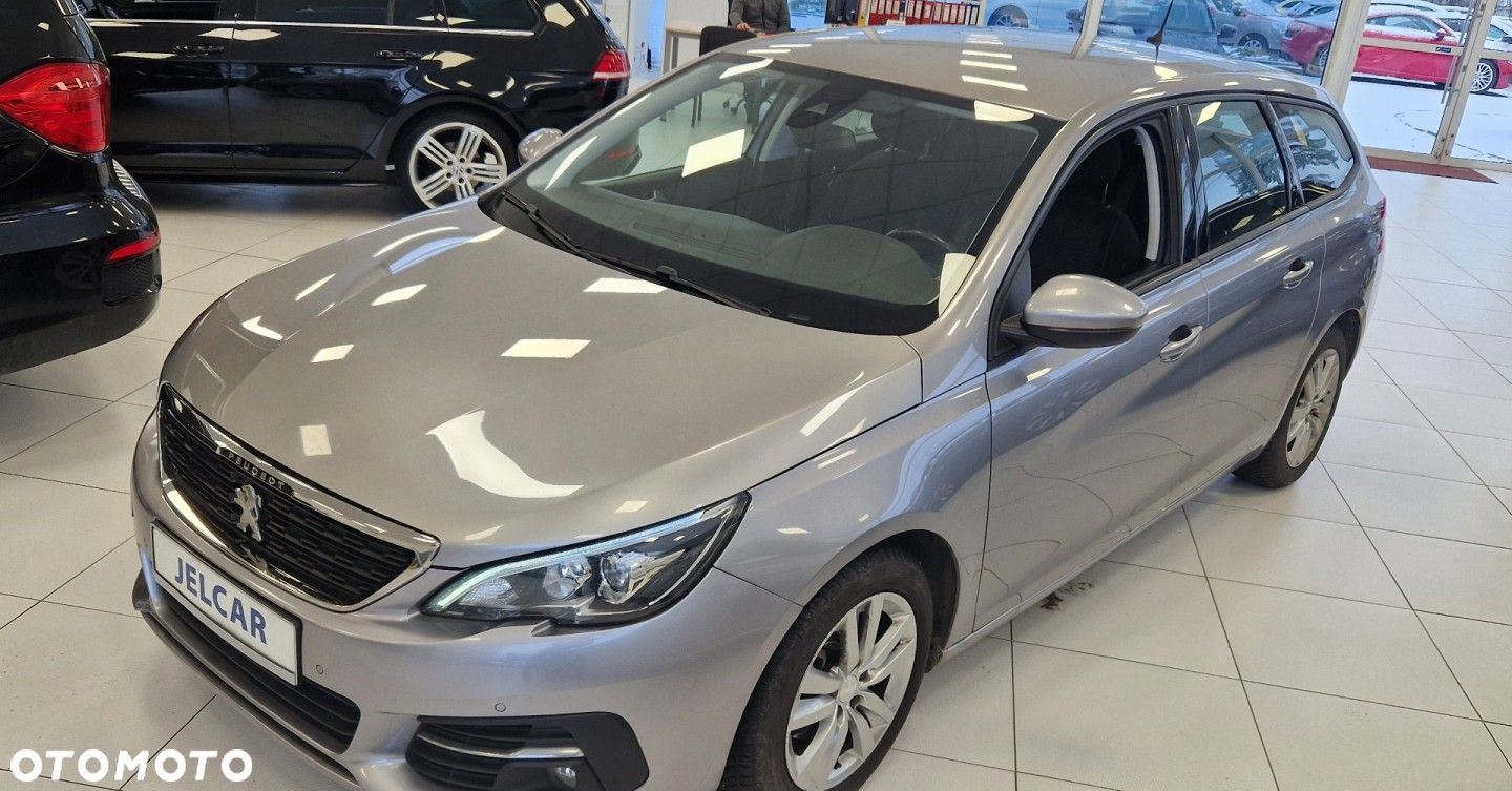 Peugeot 308 - 1