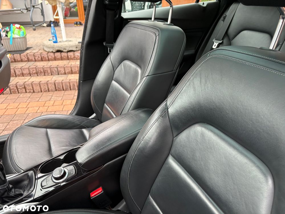 Infiniti Q30 1.5d Premium Tech - 14