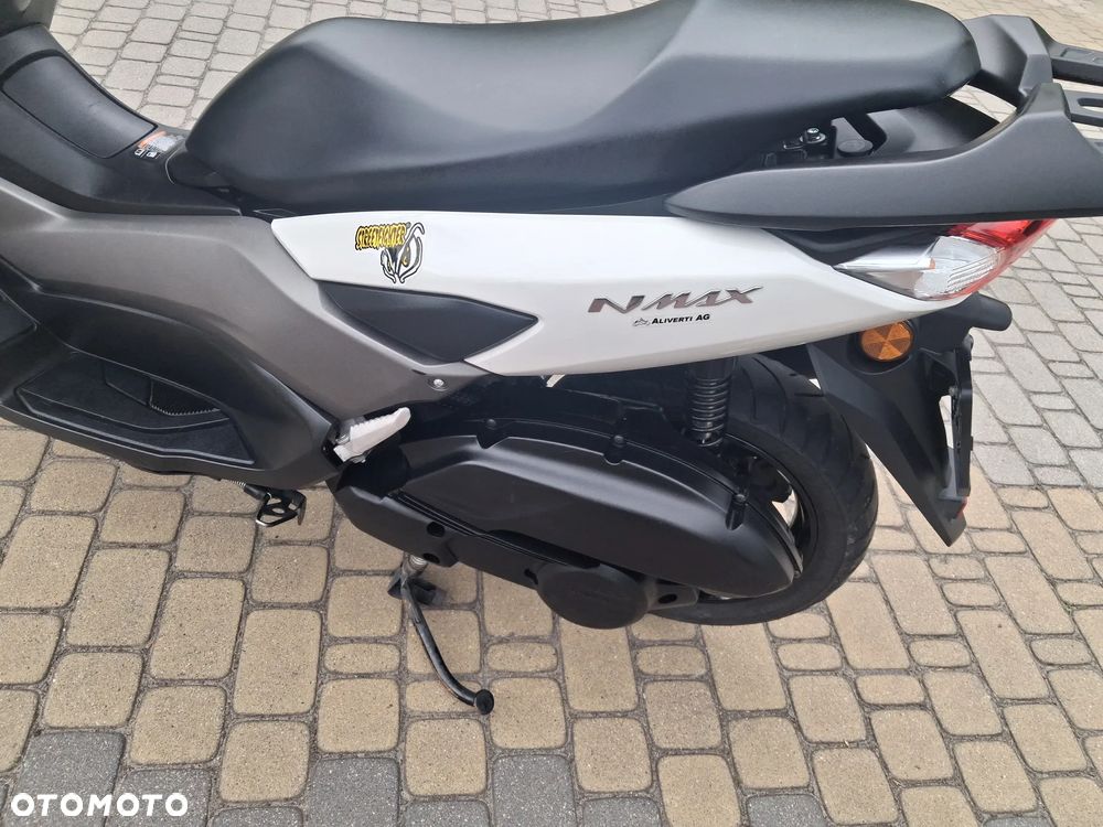 Yamaha NMAX - 3