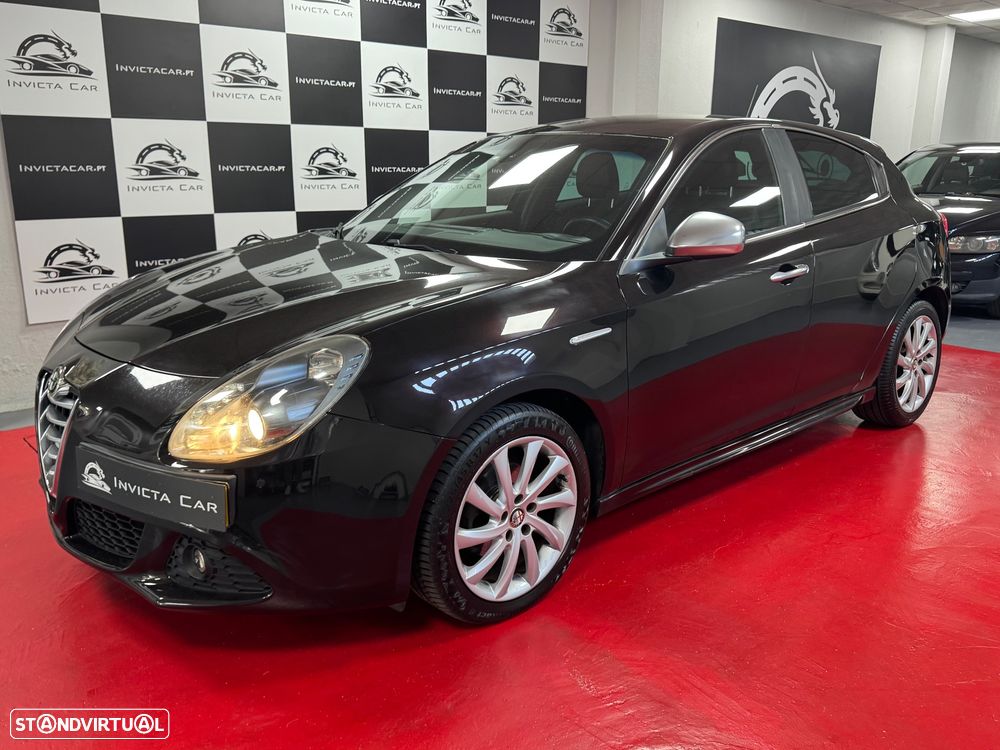 Alfa Romeo Giulietta 1.6 JTDM Veloce - 4