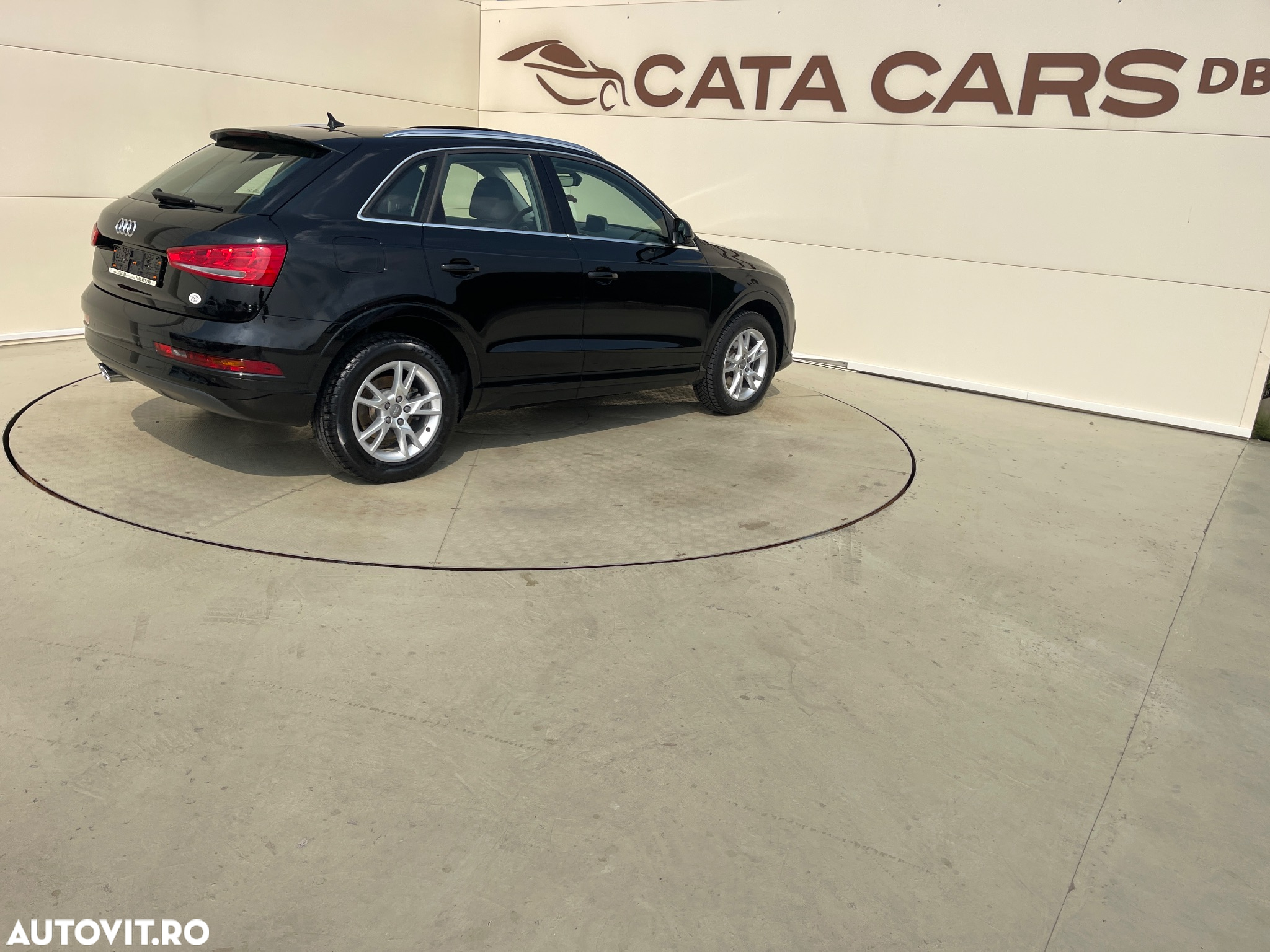 Audi Q3 2.0 35 TDI S tronic - 15
