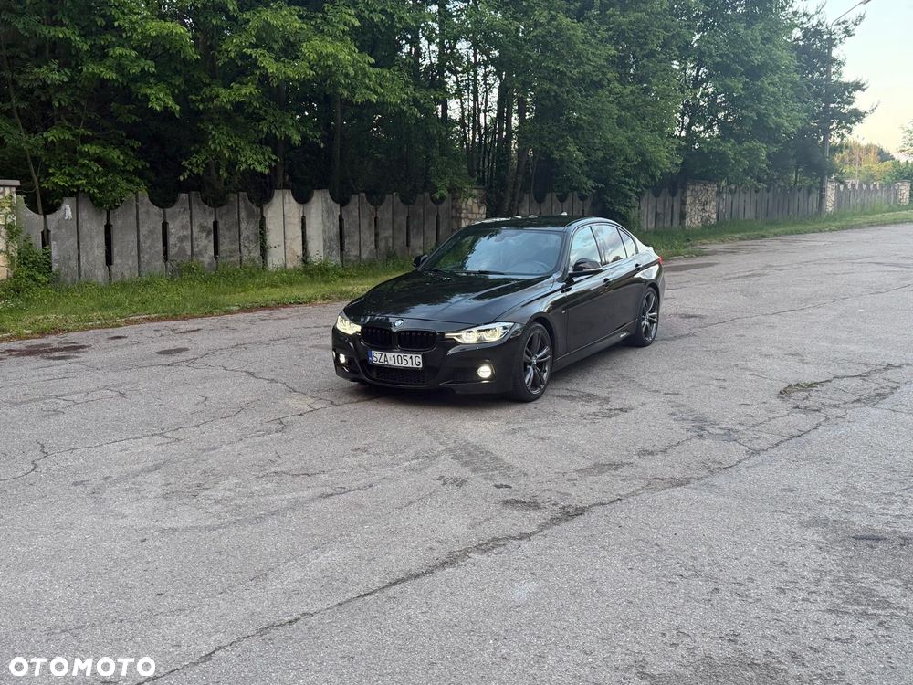 BMW Seria 3 320d M Sport - 12