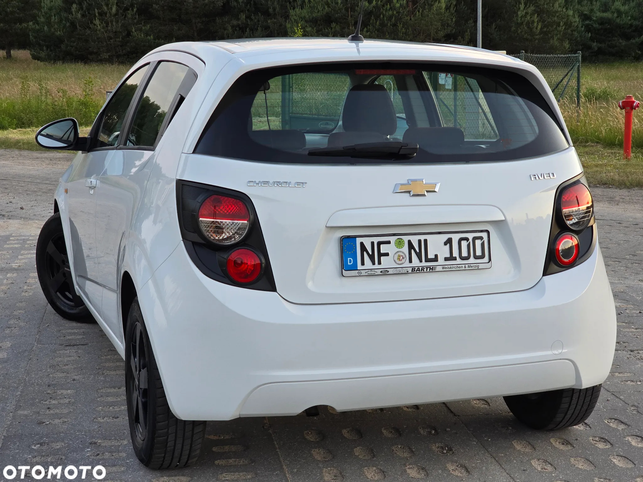 Chevrolet Aveo 1.2 LT - 14